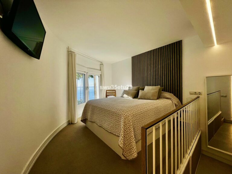 c97bfa58a4aa395ade8f5fff0d9c42a0 - 7