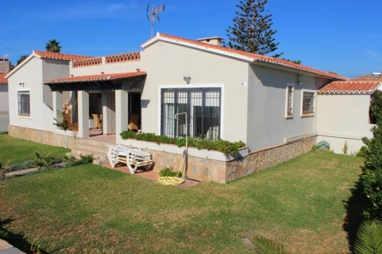 cab538f7a84e89a31138aefd95782829 - 3