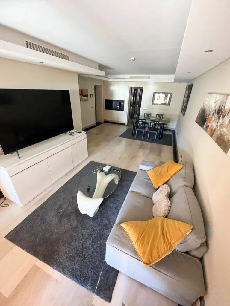 cb0f153e07c20c9370a03a69a33b63df - 2