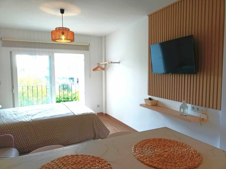 ccd518b5828943f13f83620d084b34b2 - 13