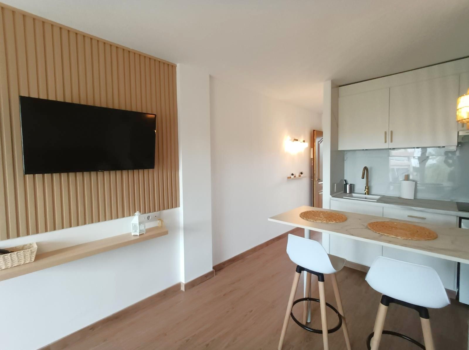 ccd518b5828943f13f83620d084b34b2 - 2