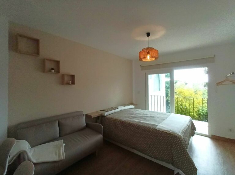 ccd518b5828943f13f83620d084b34b2 - 6