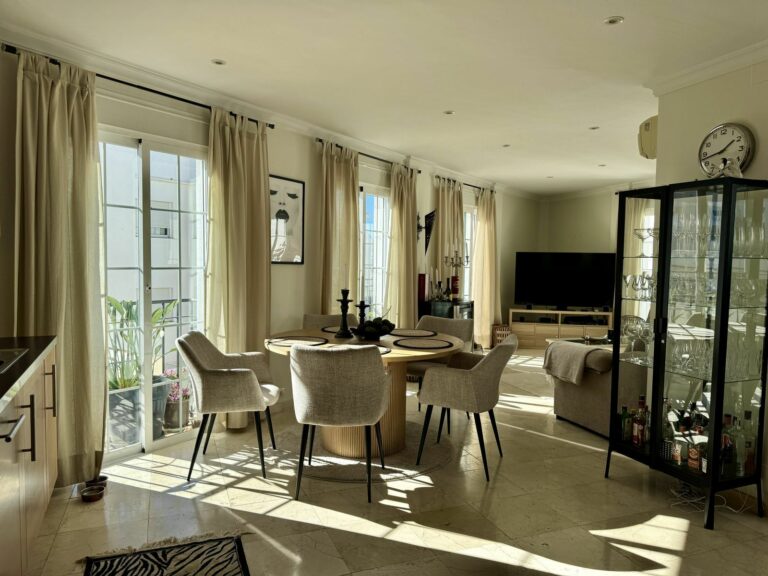 cea42f7e1e2c951d5ec3e283b5e3bdfb - 1