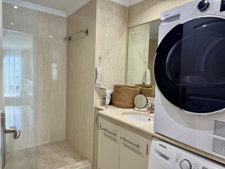 cea42f7e1e2c951d5ec3e283b5e3bdfb - 10