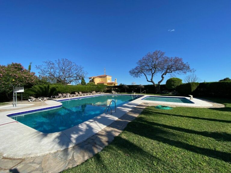 ced6d26c5f06d5a6f8f2937402cab8dc - 2