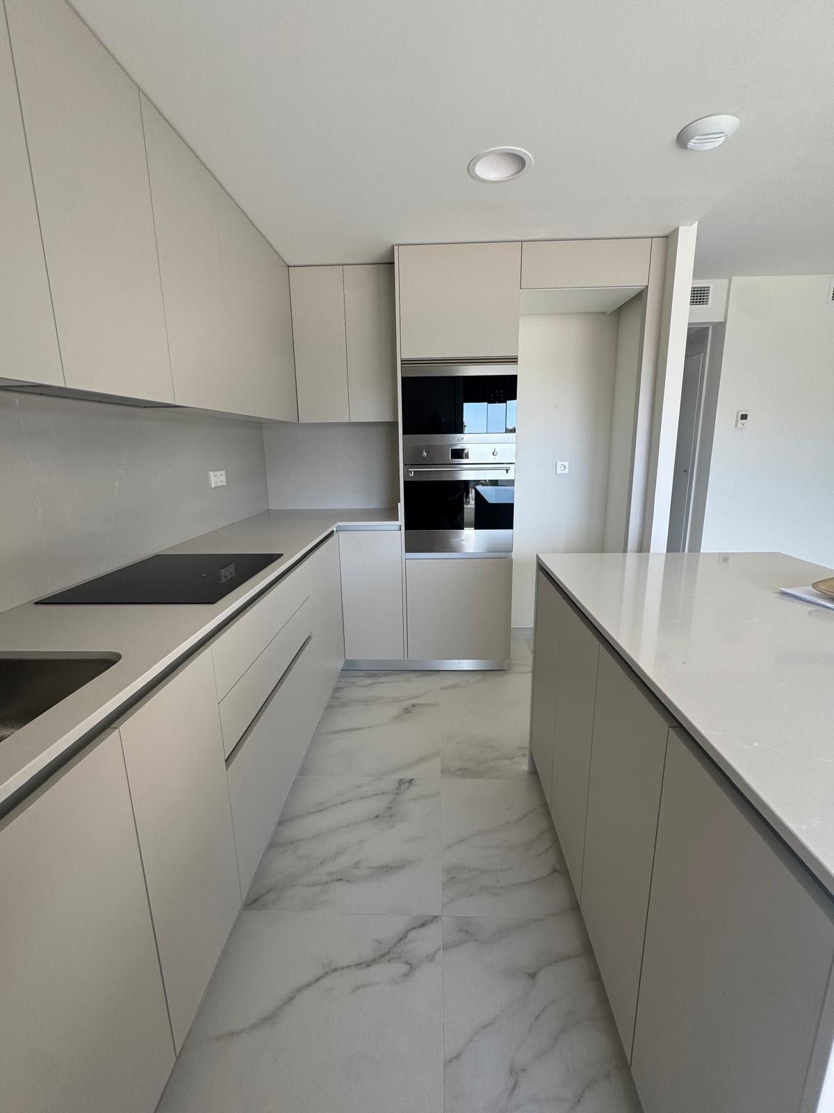 d0194ae6d8beec64c86ebb74bf6198de - 11