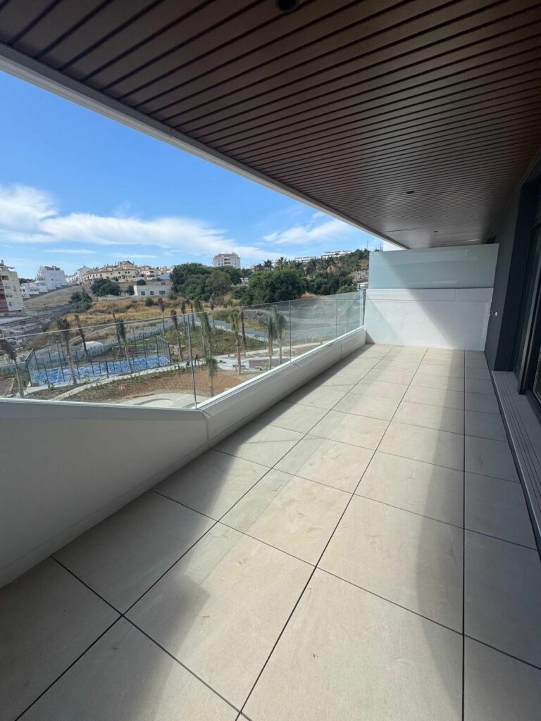 d0194ae6d8beec64c86ebb74bf6198de - 15