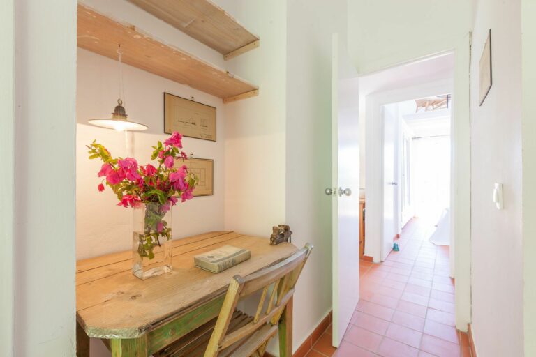 d031389866c58f4e7b0ed4b6b0f94612 - 13