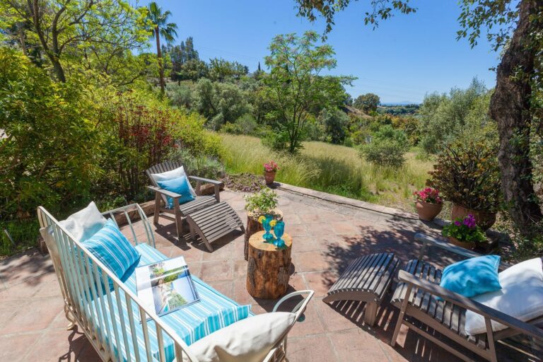 d031389866c58f4e7b0ed4b6b0f94612 - 4