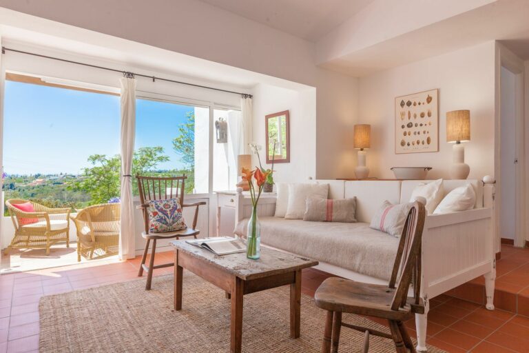 d031389866c58f4e7b0ed4b6b0f94612 - 8