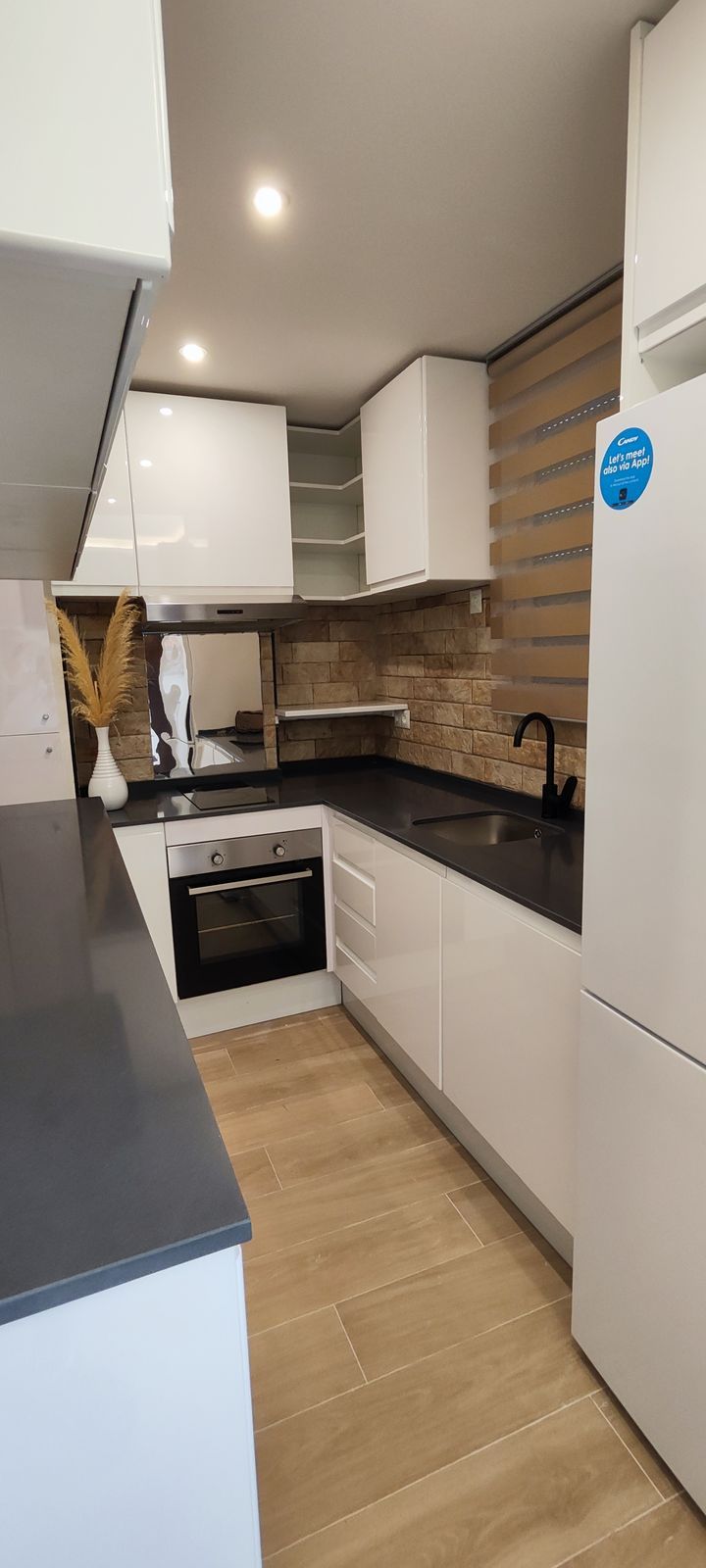 d404821f987948896433af50e3827253 - 4