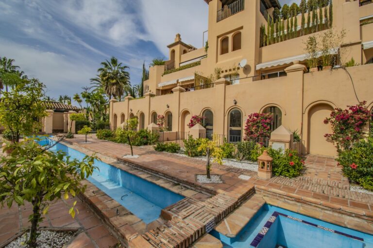 d40ca0f957db02999d57ec3fd952301b - 3