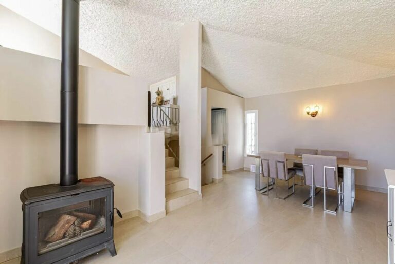 d4f79146daefaf0c3a5cacbcc7e3f301 - 7