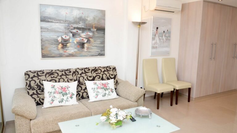 d55a475e90ec7f8b18daca9c9f80c794 - 5