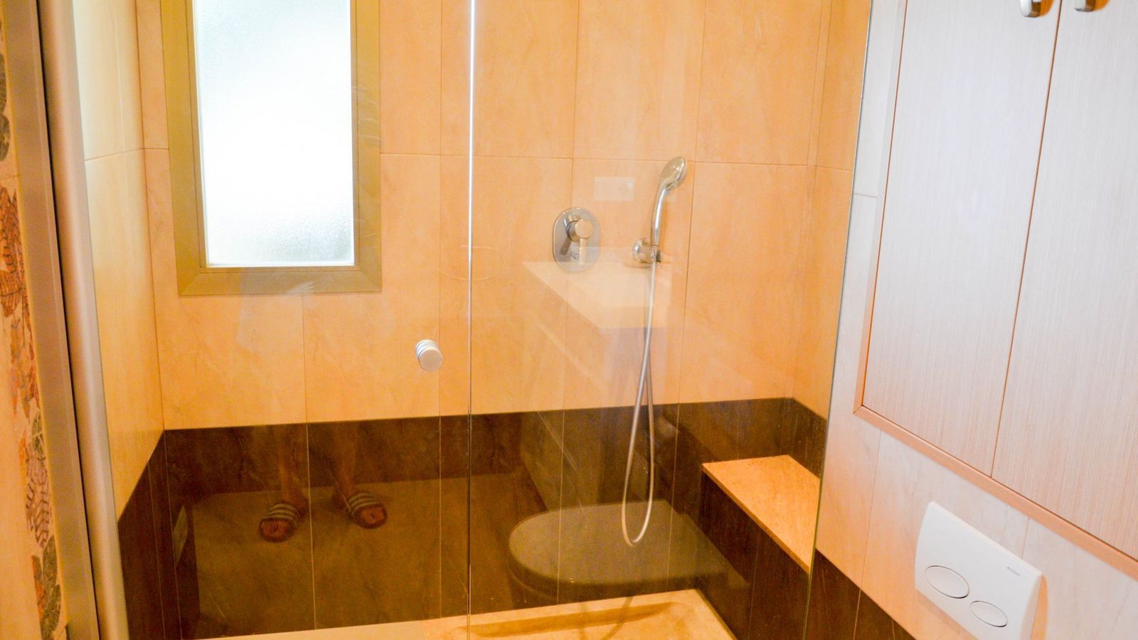 d55a475e90ec7f8b18daca9c9f80c794 - 6