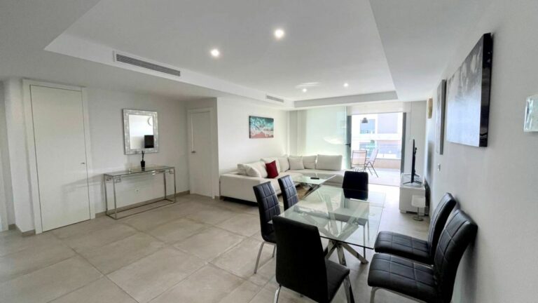 d595f3620154f2a0c246c188f7b4c276 - 1