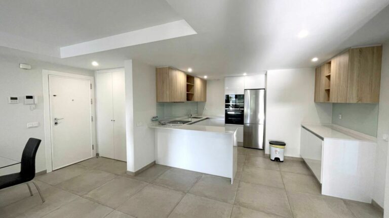 d595f3620154f2a0c246c188f7b4c276 - 4