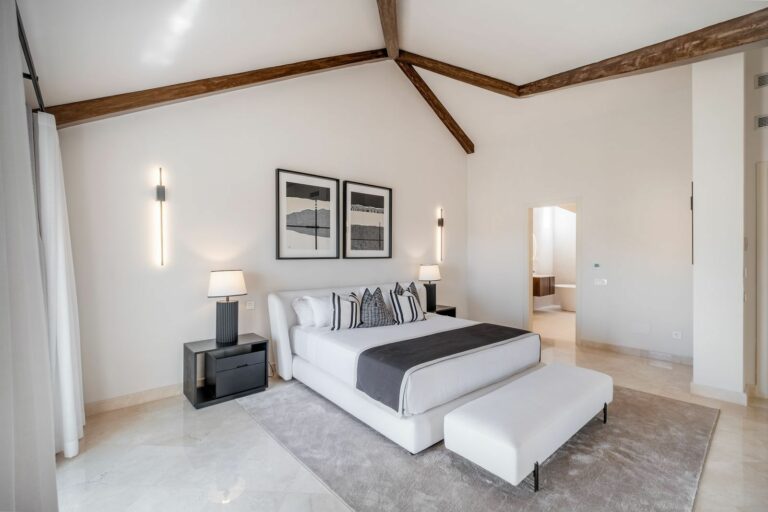 d77f7e9c0f5ae5741dfefd023862cda0 - 8