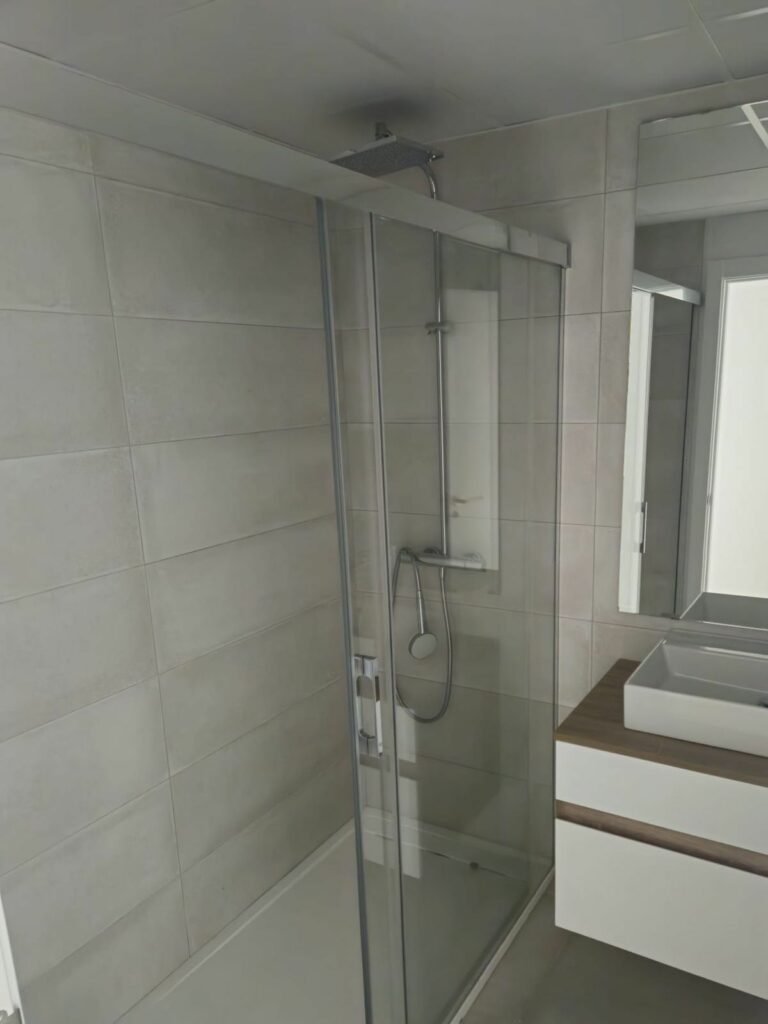 d8d00e3dd2d83aa8f5b8cd08a4d3c696 - 11