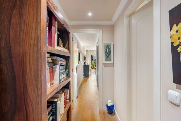 d8f1cfc8f6f6eab22c681d8ad3f5625b - 15