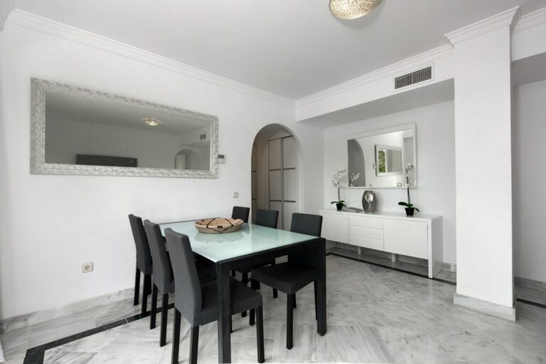 da90b47de64804eedc338dbba3a6c9fa - 10