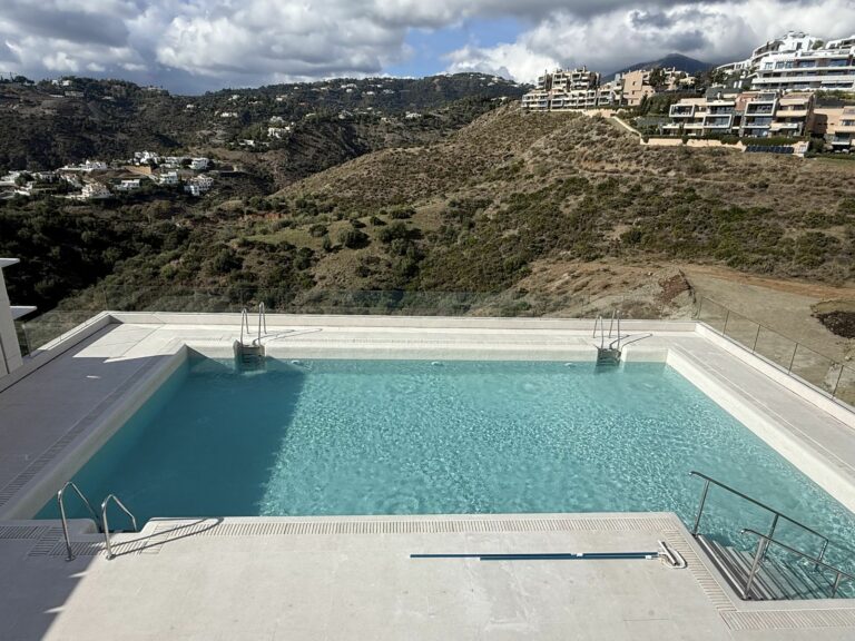 dac3a60d39f46532271d35c5e54a85df - 10