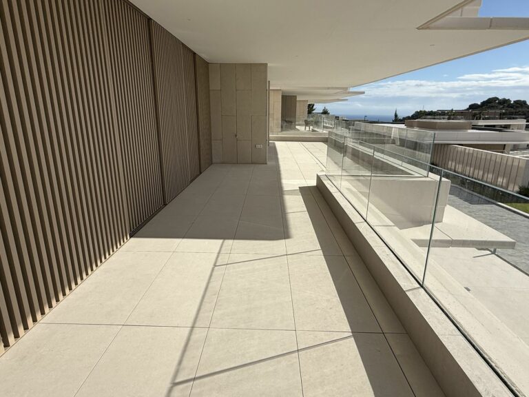 dac3a60d39f46532271d35c5e54a85df - 11