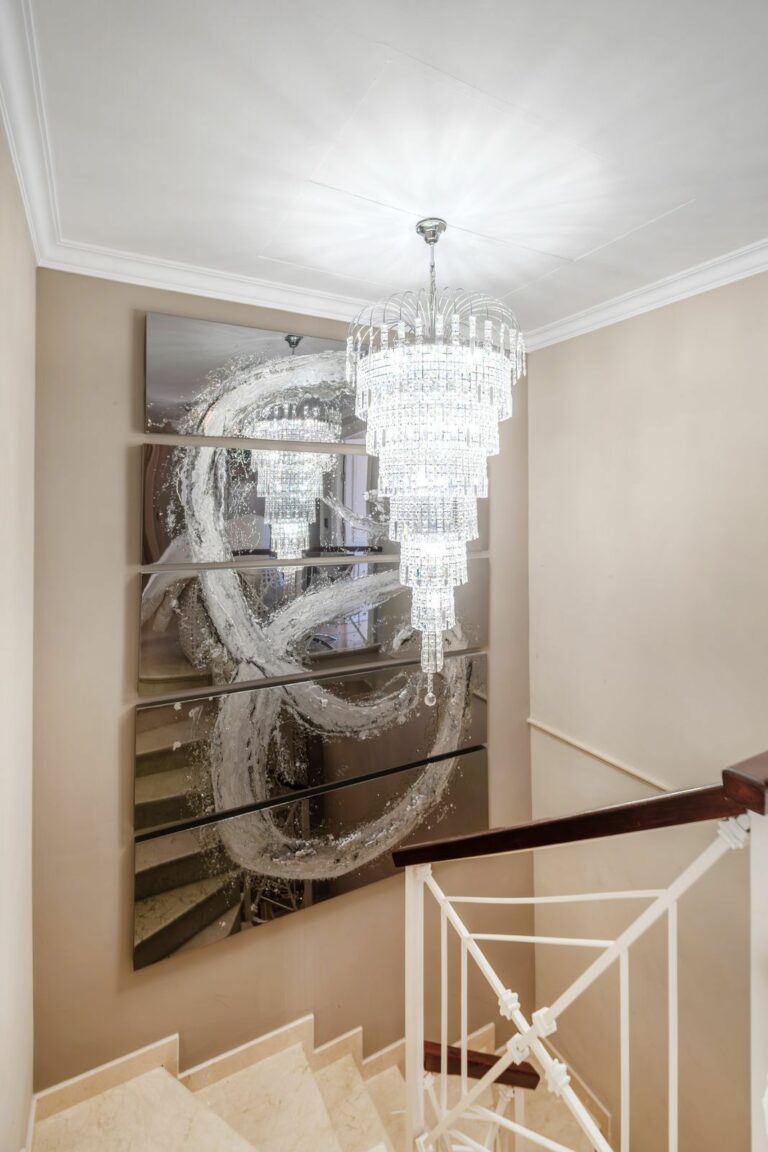 db5b61f821259f2bed29df7092e1930a - 9