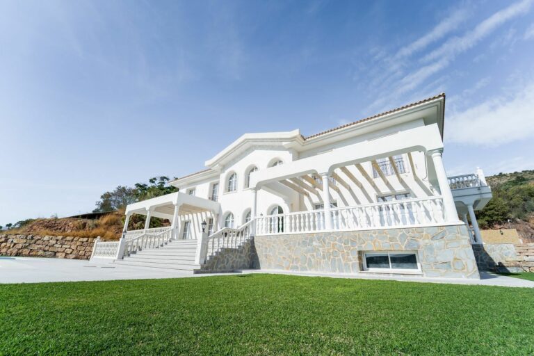 dd8c2d9f8617a7486acd2252d8036ab0 - 9