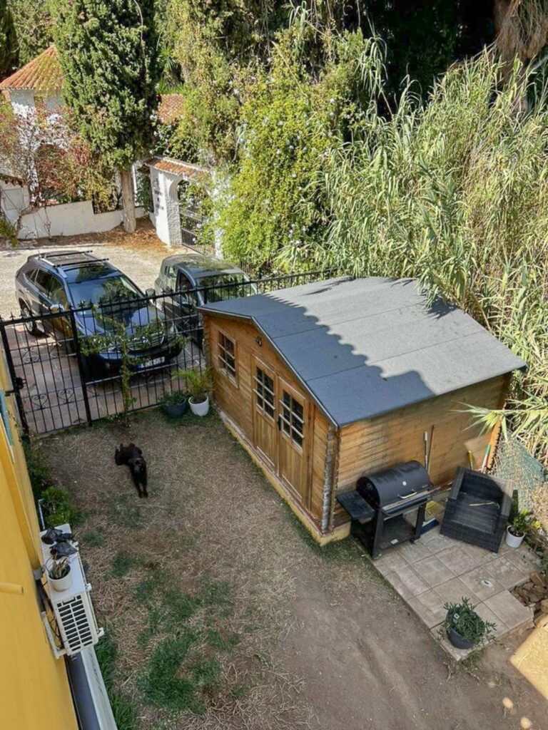 dfb65f5a26e2050348fc28705a1aed6d - 10