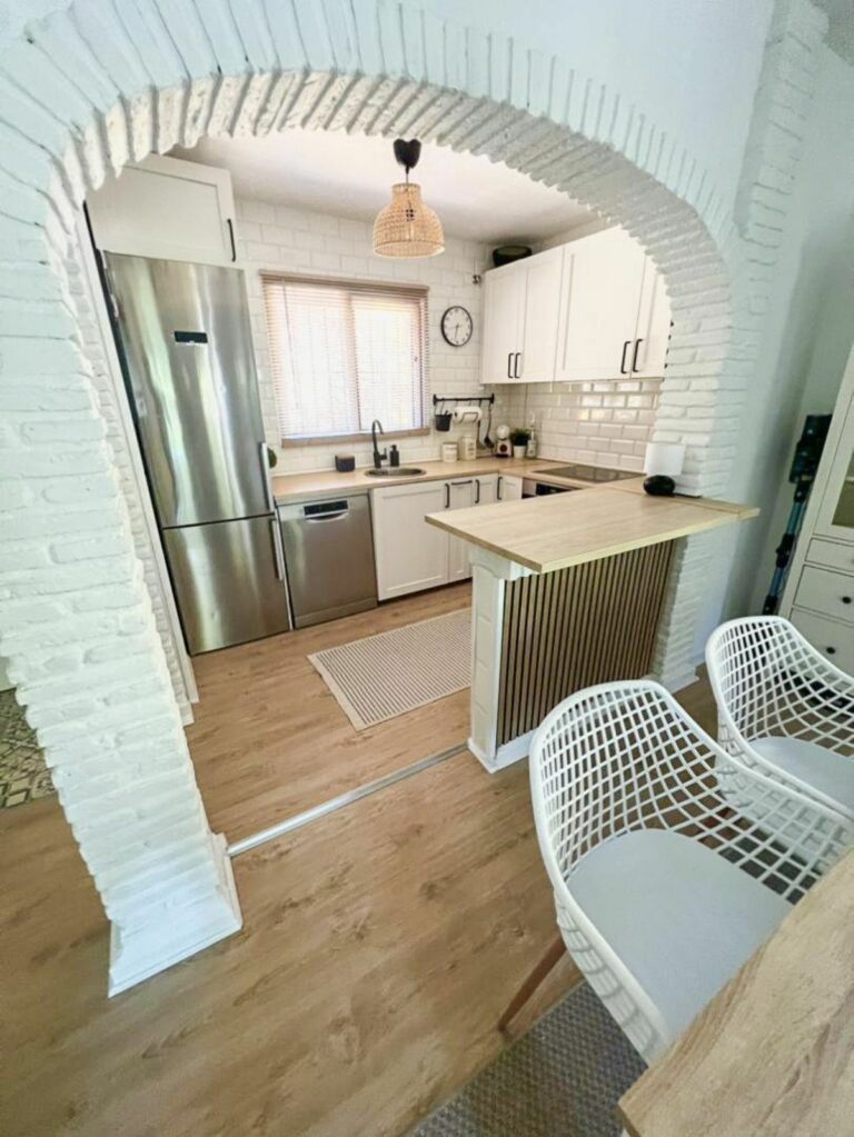 dfb65f5a26e2050348fc28705a1aed6d - 5