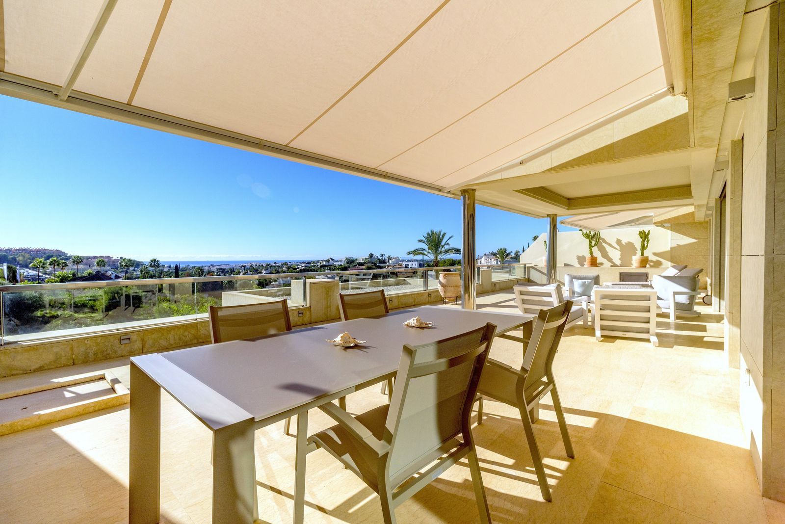 dfe2ba2e0a97fe18961582144068db06 - 2