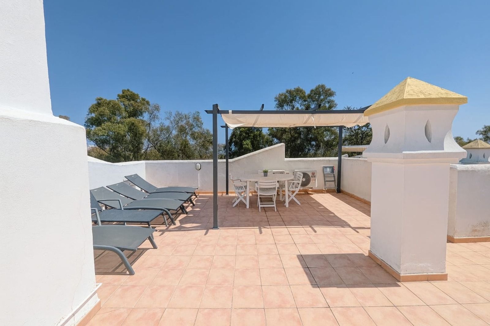 e0cdd0da997ab681c9e89b13f0047e75 - 11