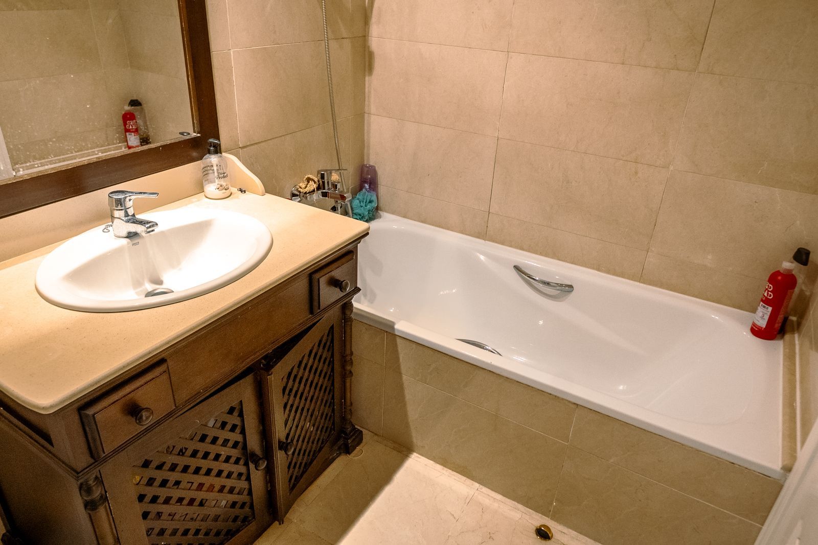 e2a1a279a3123f2276c43e2141956483 - 15