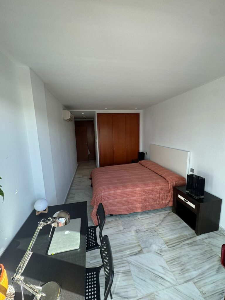 e2d5a4b0da0b39c5dfe9124cfde038d7 - 11