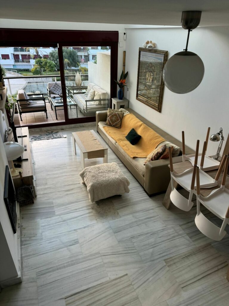 e2d5a4b0da0b39c5dfe9124cfde038d7 - 2