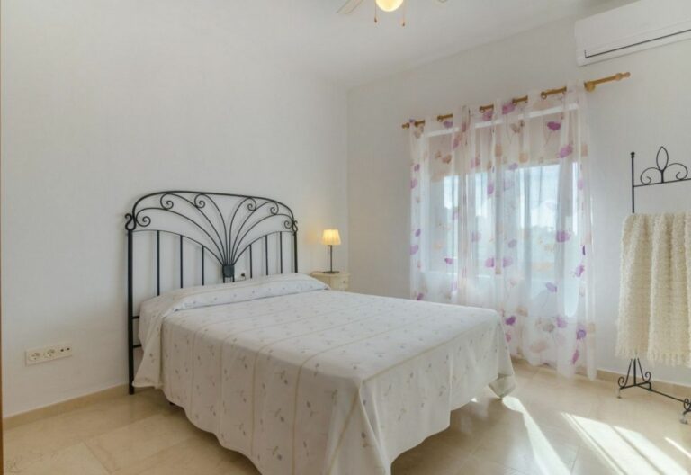 e40f02b45372f99829a65e919708d752 - 8