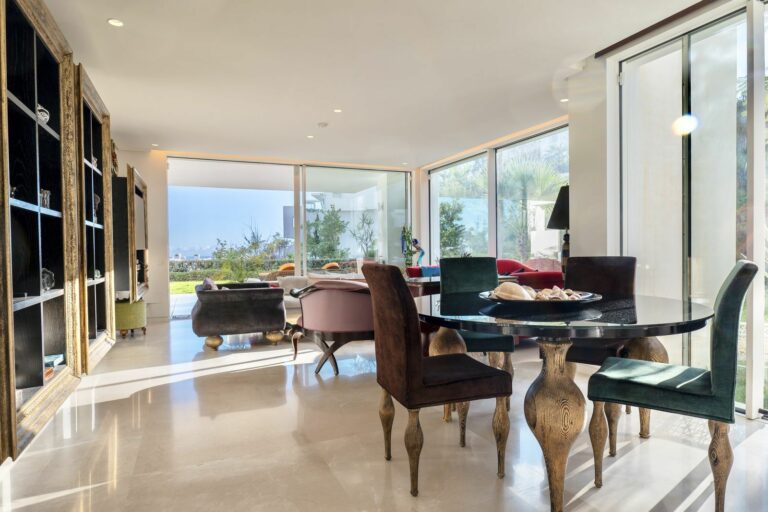 e480f340f56125fbf6e066a890c320ff - 1