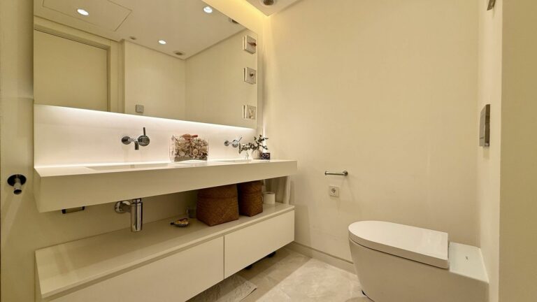 e480f340f56125fbf6e066a890c320ff - 12