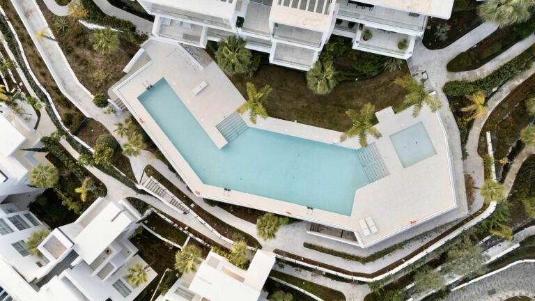 e480f340f56125fbf6e066a890c320ff - 9