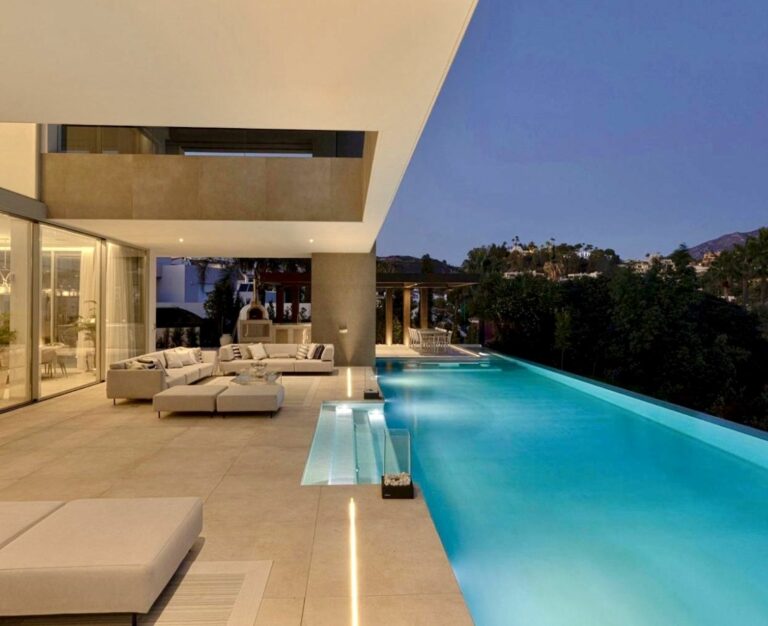 e48ec5dfb871e187081a8adb6dd1c1d4 - 13