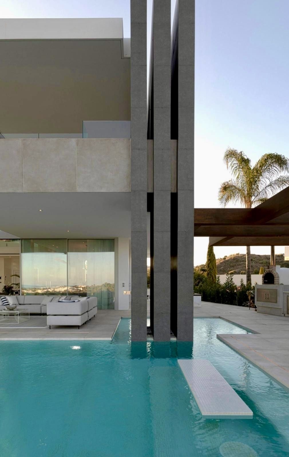 e48ec5dfb871e187081a8adb6dd1c1d4 - 15