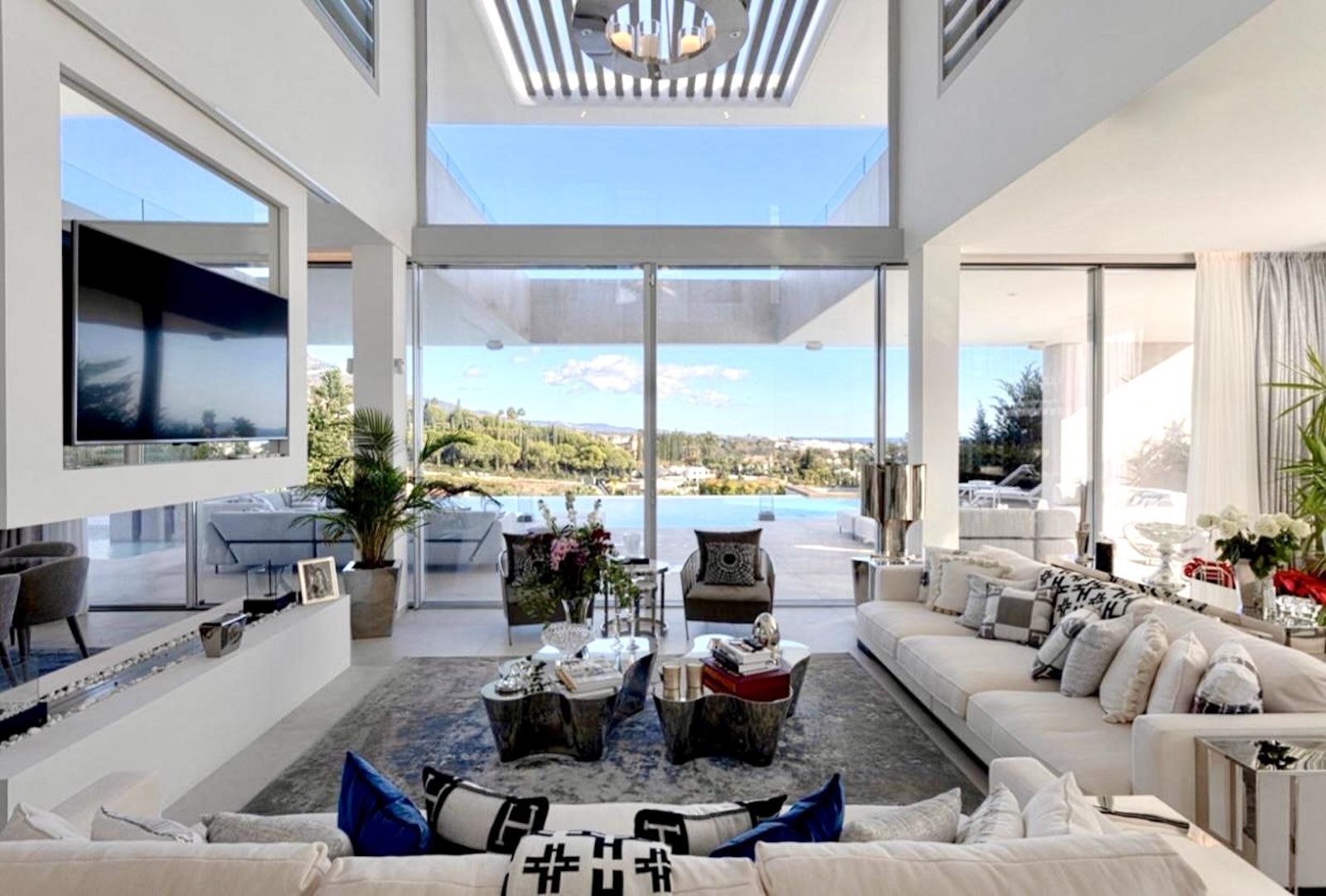 e48ec5dfb871e187081a8adb6dd1c1d4 - 8