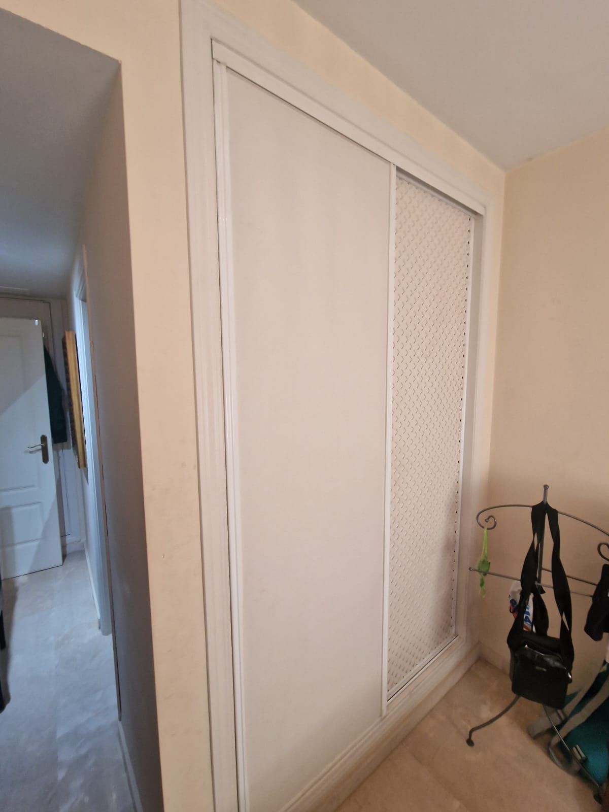 e494b5377f56d112204d294495c5f190 - 15