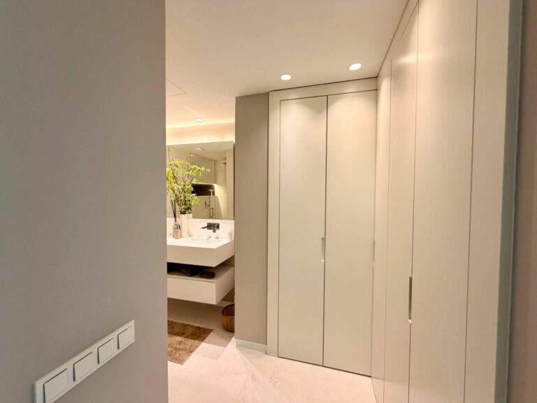 e6226169aa50254bbce0913fe65eb1ee - 14