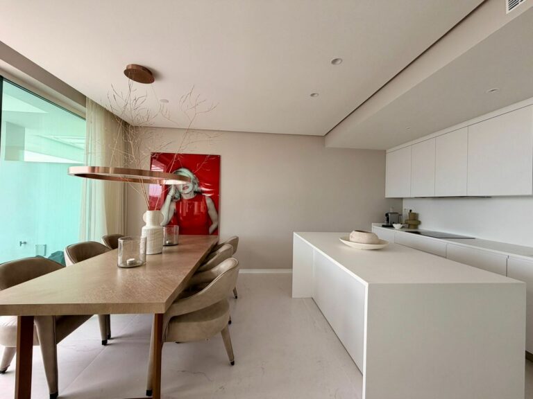 e6226169aa50254bbce0913fe65eb1ee - 6