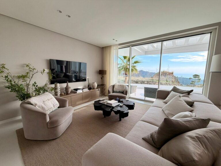 e6226169aa50254bbce0913fe65eb1ee - 9