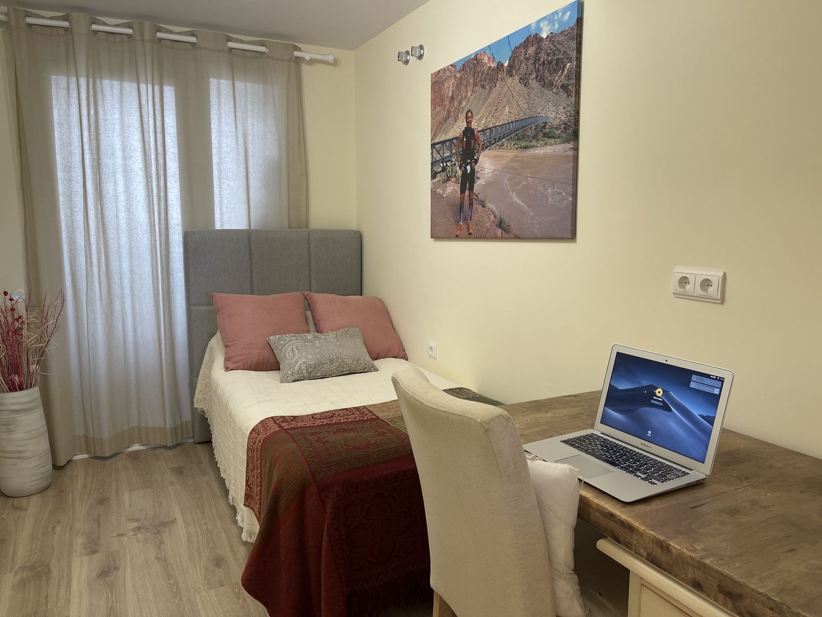 e6bb932f9c75398b6a7ef2617ef6ee14 - 11