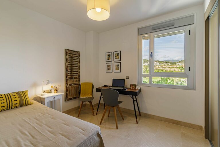 ea46f0c3bd7898a4b41f2f7d2027244c - 9