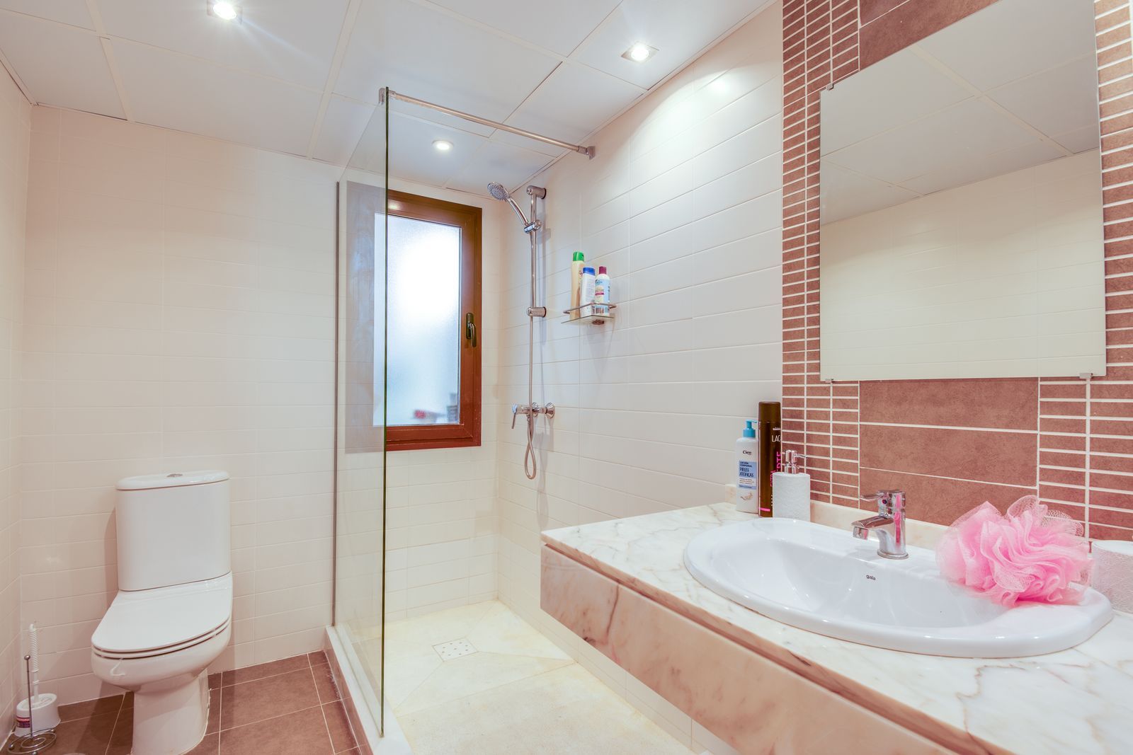 ec0ad6f475a3ad9a2f39c60ff3cbac28 - 13